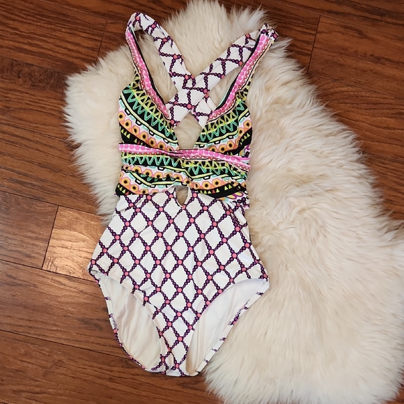 Trina Turk Other - Trina Turk Kon Tiki One Piece Bathingsuit